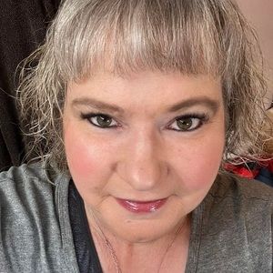 Meet your Posher, Rhonda